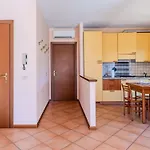 Alex By Interhome דירה *